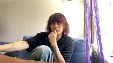 Im Helen online show from June 2026 06:16:01 AM