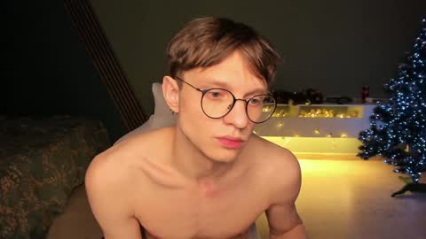 Snapshot of romeo_mercy chatting on December 2024 11:29:01 AM Romeo online show from December 2024 11:29:01 AM