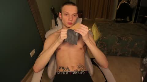 Snapshot of romeo_mercy chatting on February 2025 11:11:01 PM Romeo online show from February 2025 11:11:01 PM