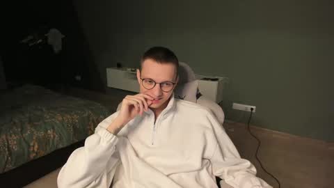 Snapshot of romeo_mercy chatting on March 2025 04:41:01 AM Romeo online show from March 2025 04:41:01 AM