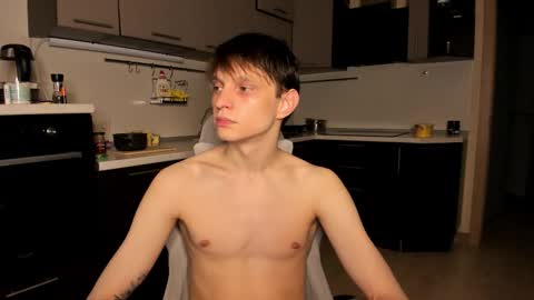 Snapshot of romeo_mercy chatting on October 2025 06:11:02 AM Romeo online show from October 2025 06:11:02 AM