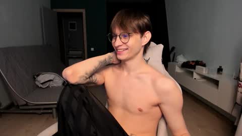 Snapshot of romeo_mercy chatting on February 2026 09:41:02 AM Romeo online show from February 2026 09:41:02 AM