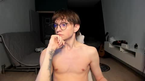 Snapshot of romeo_mercy chatting on March 2026 11:01:02 AM Romeo online show from March 2026 11:01:02 AM