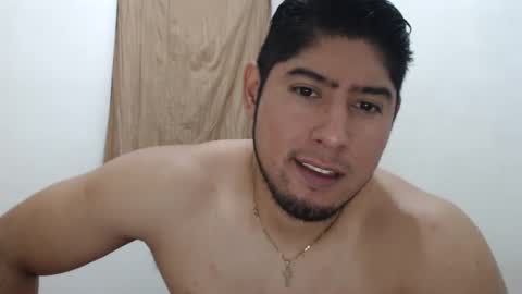 Snapshot of romeo_myroom chatting on December 2024 07:58:02 PM Romeos Room online show from December 2024 07:58:02 PM