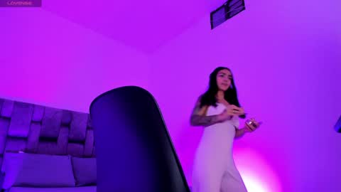 Romy Vega online show from December 2024 09:43:01 PM