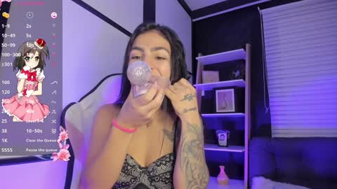 Romy Vega online show from January 2025 09:04:02 PM