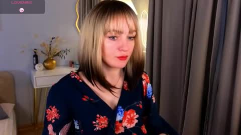 Snapshot of rones_meee chatting on March 2026 08:08:01 AM Olivia online show from March 2026 08:08:01 AM