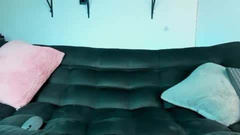 Ronnie online show from March 2025 09:54:02 PM