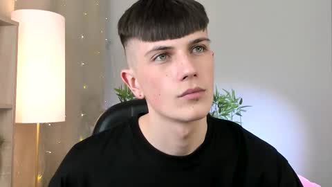 Rony online show from March 2026 09:18:02 PM