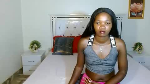 Snapshot of rorennah chatting on June 2026 05:47:02 PM Rorenah online show from June 2026 05:47:02 PM