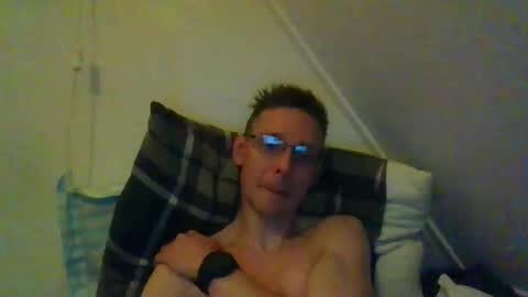 Snapshot of rororober chatting on March 2026 07:54:01 PM rororober online show from March 2026 07:54:01 PM