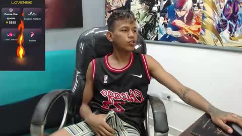 RORY CASTRO online show from February 2026 06:02:02 PM