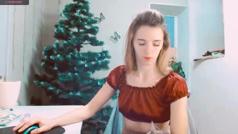 Snapshot of rosa843850 chatting on December 2024 02:37:02 PM rosa843850 online show from December 2024 02:37:02 PM