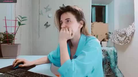 Snapshot of rosa843850 chatting on January 2025 05:14:01 PM rosa843850 online show from January 2025 05:14:01 PM