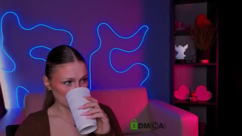 rosalie_liu online show from November 2025 12:16:02 PM