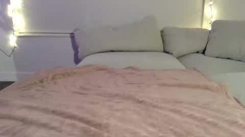 Rosalina online show from April 2026 04:24:02 AM