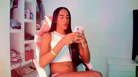 Snapshot of rosalindasexy chatting on July 2026 10:21:02 AM Rosalinda online show from July 2026 10:21:02 AM