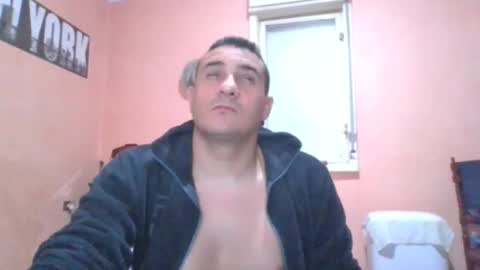 Snapshot of rosario1212 chatting on December 2024 02:13:01 AM Rosario online show from December 2024 02:13:01 AM