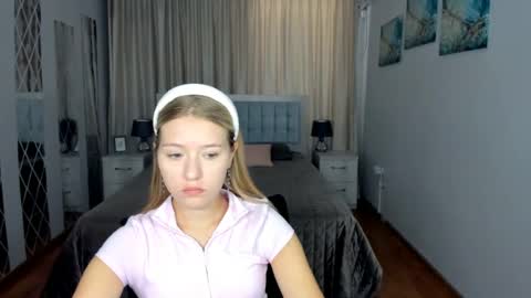 RosaRising online show from June 2026 04:39:01 AM