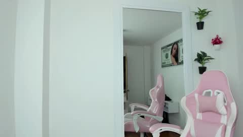 Snapshot of rosebig chatting on October 2025 08:20:02 PM RoseBig online show from October 2025 08:20:02 PM