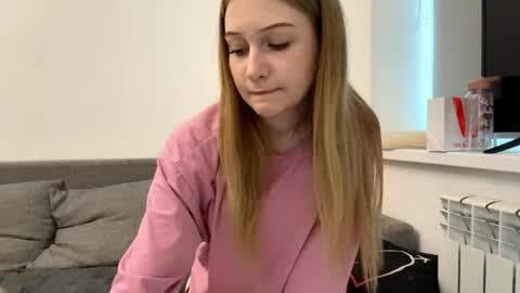 Snapshot of roseblansh chatting on May 2026 04:04:02 PM roseblansh online show from May 2026 04:04:02 PM