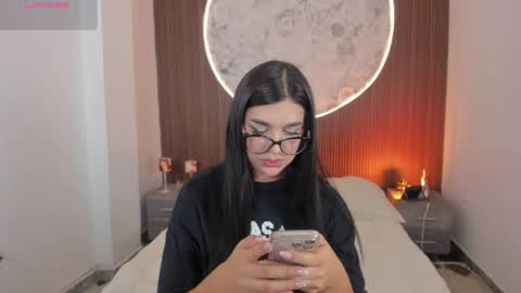 Rose online show from March 2026 12:41:02 PM