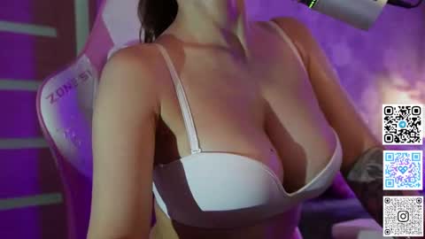 Snapshot of roseess_ chatting on March 2025 04:54:02 AM roseess_ online show from March 2025 04:54:02 AM