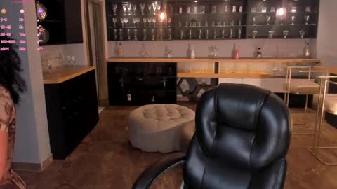 Rose  online show from February 2025 07:59:02 PM