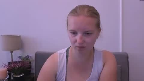 Snapshot of rosehypnotic chatting on June 2026 07:46:02 AM Rose online show from June 2026 07:46:02 AM