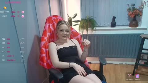 Snapshot of rosekate97 chatting on February 2025 08:55:02 PM rose97 online show from February 2025 08:55:02 PM