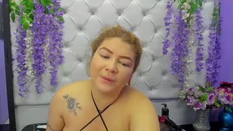 Julieta online show from September 2025 12:27:02 PM