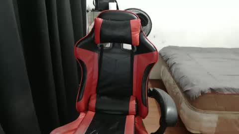 Snapshot of rosemae07 chatting on October 2025 09:19:02 AM rosemae07 online show from October 2025 09:19:02 AM