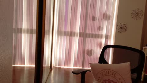 Snapshot of rosetaylorla chatting on January 2025 08:57:02 PM Rose Taylor online show from January 2025 08:57:02 PM