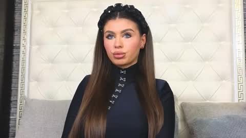 Gabriela online show from December 2025 07:57:02 AM