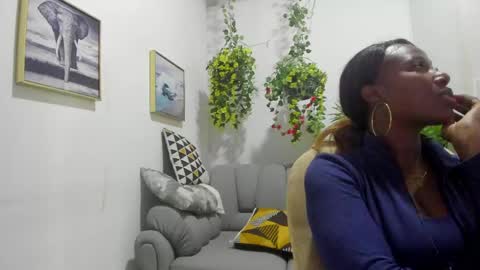 rosi_cooper online show from May 2026 10:42:01 AM