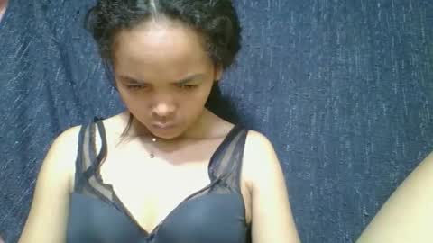 rosia685234 online show from April 2026 07:06:02 PM