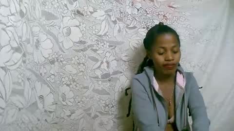 rosia online show from October 2025 01:56:02 PM