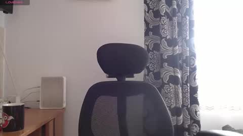 Snapshot of rosiehayes chatting on November 2025 10:21:01 AM RosieHayes online show from November 2025 10:21:01 AM