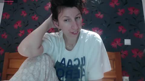 RosieHayes online show from April 2026 09:01:02 PM