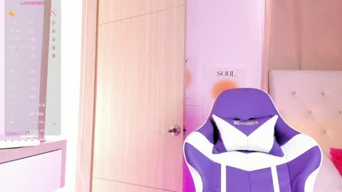 Rosse Daw Independent model  online show from December 2024 06:09:02 PM