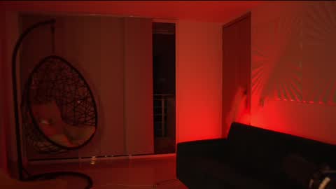 Snapshot of rosseyquiin chatting on February 2025 02:04:02 AM Rossey online show from February 2025 02:04:02 AM