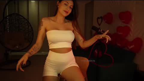 Snapshot of rosseyquiin chatting on February 2025 01:58:02 AM Rossey online show from February 2025 01:58:02 AM