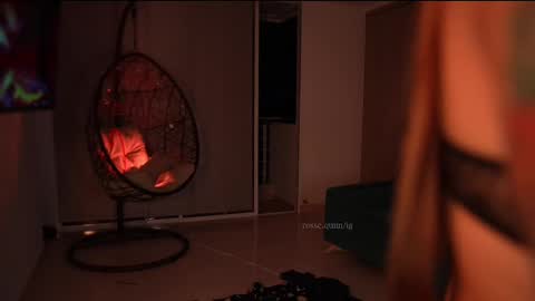 Snapshot of rosseyquiin chatting on February 2025 07:44:01 AM Rossey online show from February 2025 07:44:01 AM