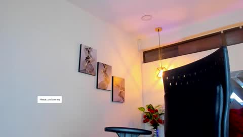 Ross online show from September 2025 03:28:01 AM