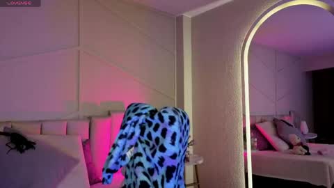 rossiie_hunt_ online show from May 2026 12:12:02 PM
