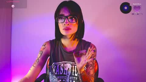 Snapshot of rot_wallace chatting on September 2025 10:56:02 PM rot_wallace online show from September 2025 10:56:02 PM