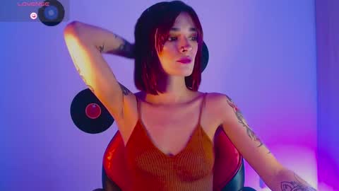 Snapshot of rot_wallace chatting on October 2025 10:21:02 PM rot_wallace online show from October 2025 10:21:02 PM