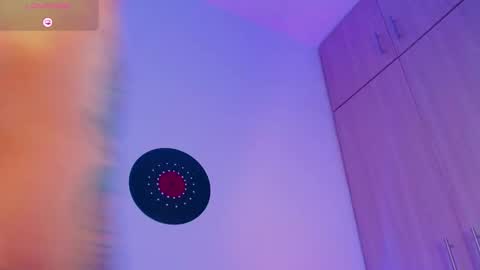 Snapshot of rot_wallace chatting on November 2025 12:10:01 AM rot_wallace online show from November 2025 12:10:01 AM