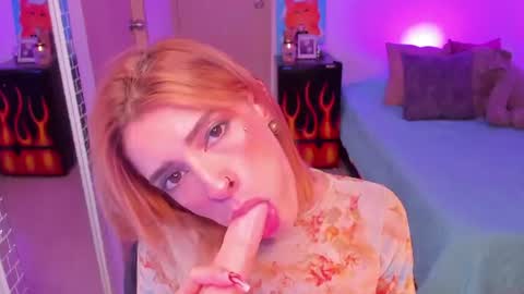 Snapshot of rot_wallace chatting on July 2026 11:07:01 PM rot_wallace online show from July 2026 11:07:01 PM