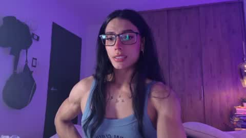 Snapshot of rouse_leon chatting on June 2026 06:30:01 PM Rouse leon online show from June 2026 06:30:01 PM